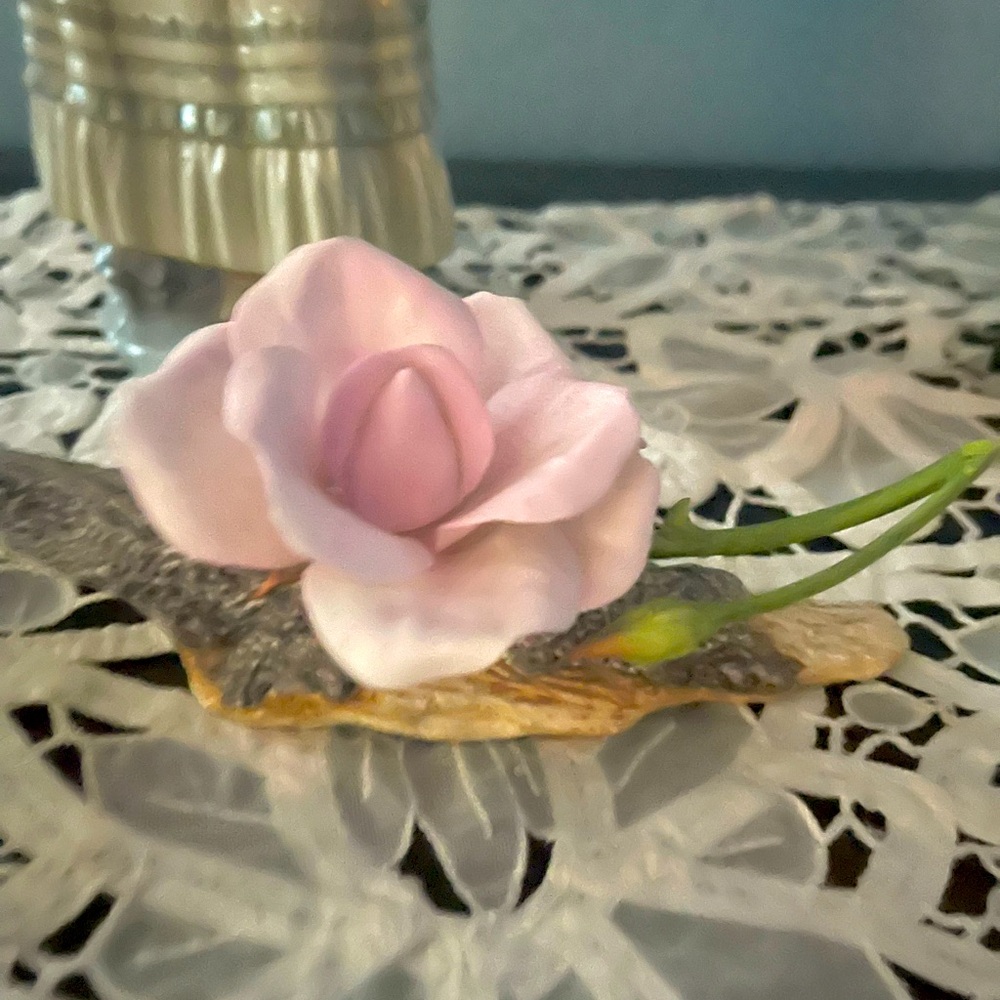 Ceramic flower